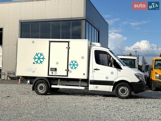 Мерседес Sprinter, объемом двигателя 2.2 л и пробегом 200 тыс. км за 18900 $, фото 1 на Automoto.ua