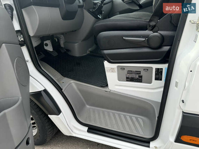 Мерседес Sprinter, объемом двигателя 2.2 л и пробегом 267 тыс. км за 22500 $, фото 17 на Automoto.ua