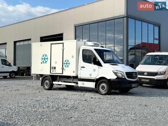 Мерседес Sprinter, объемом двигателя 2.2 л и пробегом 200 тыс. км за 18900 $, фото 3 на Automoto.ua
