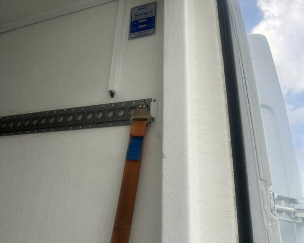 Мерседес Sprinter, объемом двигателя 2.2 л и пробегом 260 тыс. км за 21800 $, фото 9 на Automoto.ua