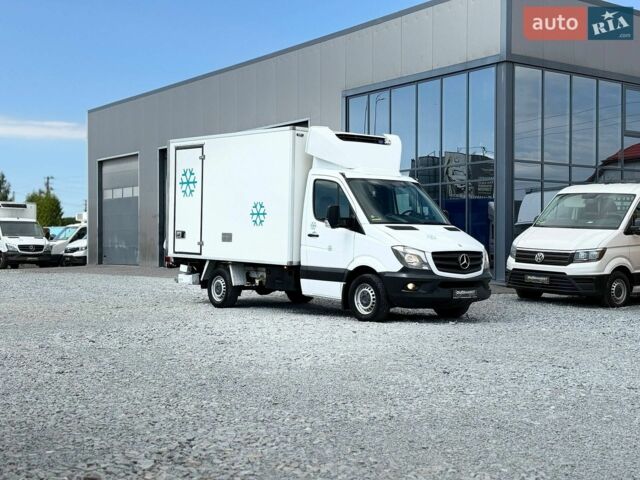 Мерседес Sprinter, объемом двигателя 2.2 л и пробегом 200 тыс. км за 19900 $, фото 4 на Automoto.ua