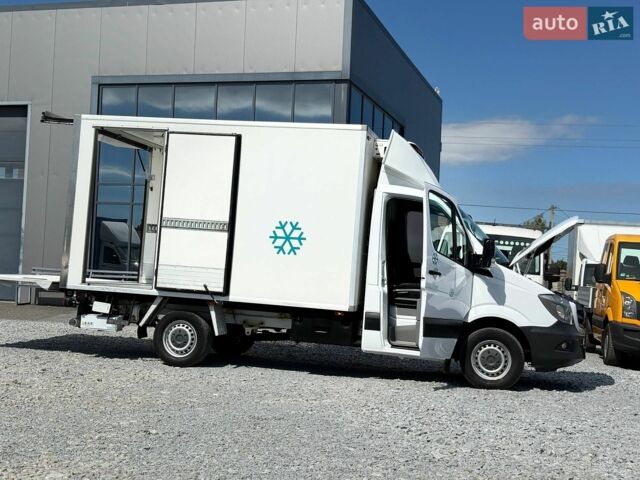 Мерседес Sprinter, объемом двигателя 2.2 л и пробегом 200 тыс. км за 19900 $, фото 19 на Automoto.ua