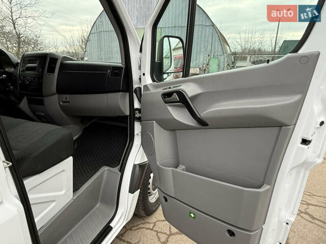 Мерседес Sprinter, объемом двигателя 2.2 л и пробегом 267 тыс. км за 22700 $, фото 50 на Automoto.ua