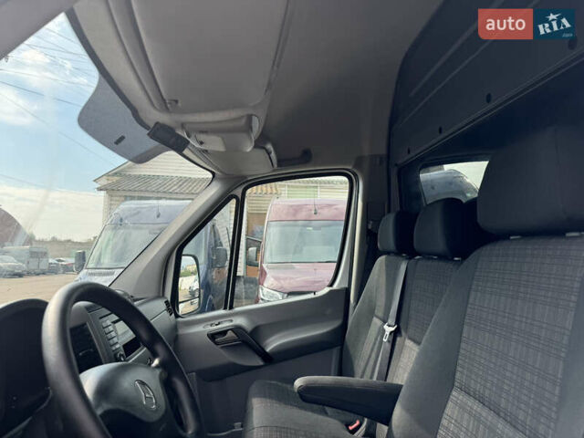 Мерседес Sprinter, объемом двигателя 2.2 л и пробегом 267 тыс. км за 22500 $, фото 24 на Automoto.ua