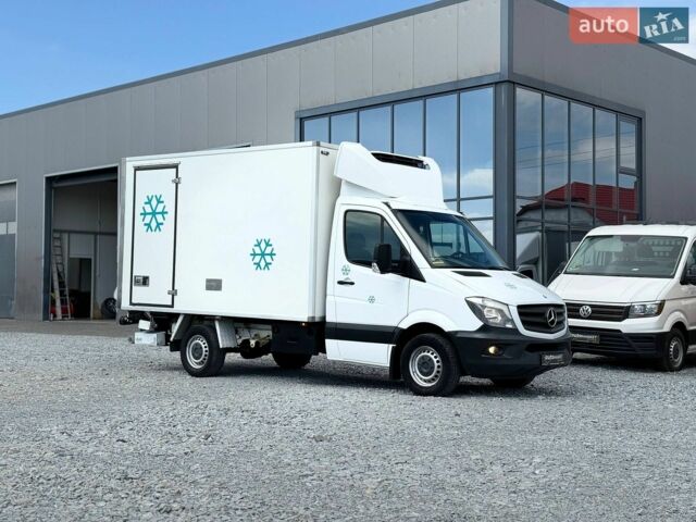Мерседес Sprinter, объемом двигателя 2.2 л и пробегом 200 тыс. км за 19900 $, фото 3 на Automoto.ua