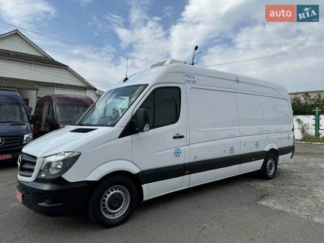 Мерседес Sprinter, объемом двигателя 2.2 л и пробегом 267 тыс. км за 22500 $, фото 3 на Automoto.ua