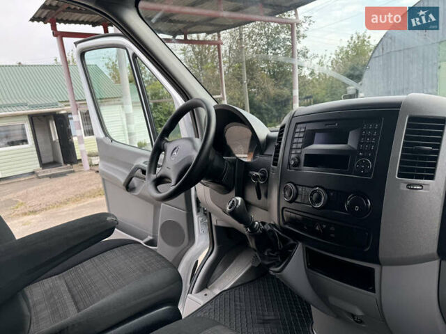 Мерседес Sprinter, объемом двигателя 2.2 л и пробегом 267 тыс. км за 22500 $, фото 29 на Automoto.ua