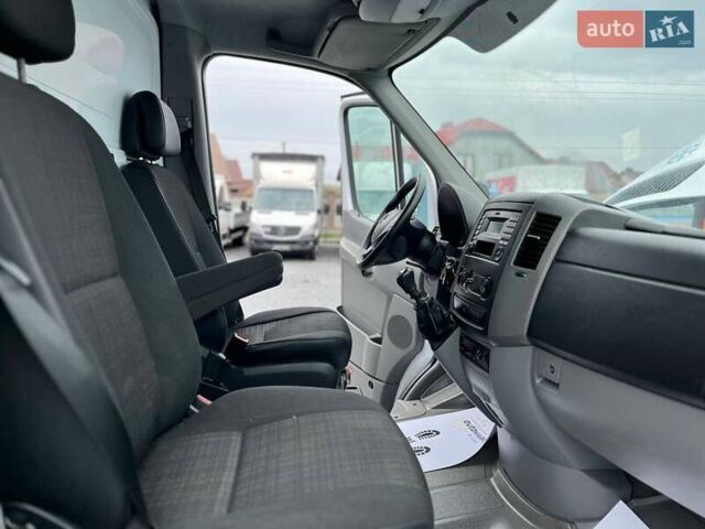 Мерседес Sprinter, об'ємом двигуна 2.2 л та пробігом 200 тис. км за 26900 $, фото 43 на Automoto.ua