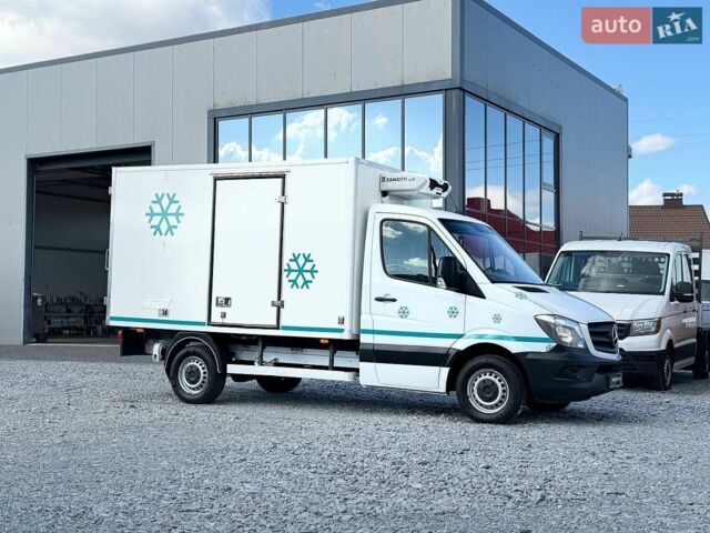 Мерседес Sprinter, объемом двигателя 2.2 л и пробегом 200 тыс. км за 18900 $, фото 2 на Automoto.ua