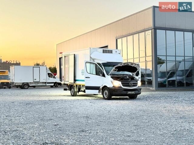 Мерседес Sprinter, объемом двигателя 2.2 л и пробегом 200 тыс. км за 21900 $, фото 23 на Automoto.ua