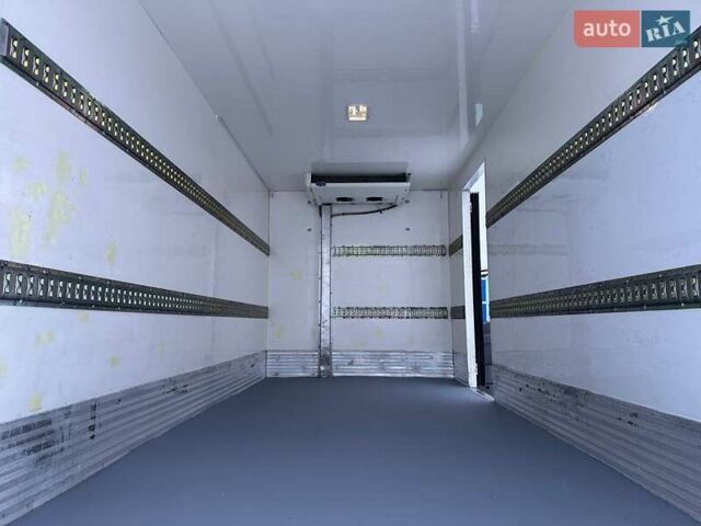 Мерседес Sprinter, объемом двигателя 2.2 л и пробегом 175 тыс. км за 27800 $, фото 28 на Automoto.ua