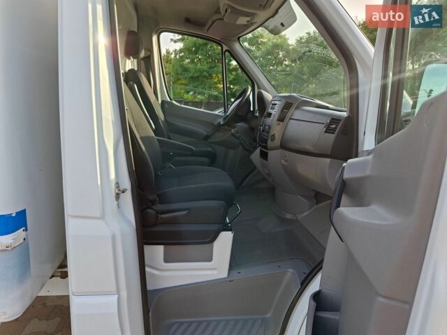 Мерседес Sprinter, объемом двигателя 0 л и пробегом 299 тыс. км за 20900 $, фото 11 на Automoto.ua