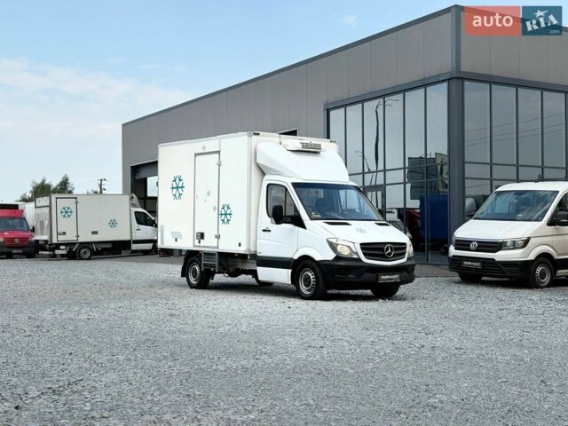 Мерседес Sprinter, объемом двигателя 2.2 л и пробегом 200 тыс. км за 20900 $, фото 5 на Automoto.ua