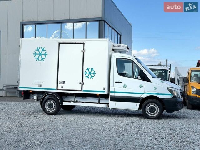 Мерседес Sprinter, объемом двигателя 2.2 л и пробегом 200 тыс. км за 18900 $, фото 1 на Automoto.ua