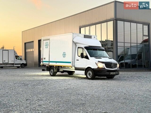 Мерседес Sprinter, объемом двигателя 2.2 л и пробегом 200 тыс. км за 21900 $, фото 4 на Automoto.ua