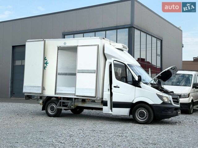 Мерседес Sprinter, объемом двигателя 2.2 л и пробегом 200 тыс. км за 20900 $, фото 19 на Automoto.ua