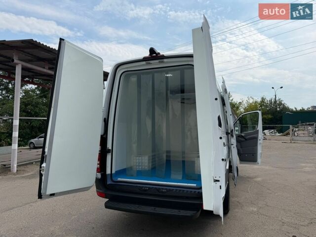 Мерседес Sprinter, объемом двигателя 0 л и пробегом 204 тыс. км за 28900 $, фото 65 на Automoto.ua