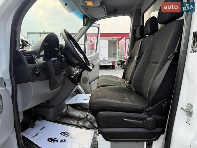 Мерседес Sprinter, объемом двигателя 2.2 л и пробегом 200 тыс. км за 20900 $, фото 38 на Automoto.ua