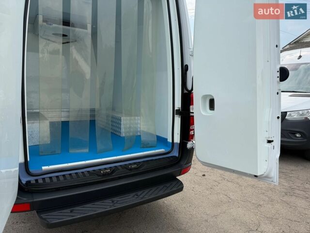 Мерседес Sprinter, объемом двигателя 0 л и пробегом 204 тыс. км за 28900 $, фото 47 на Automoto.ua
