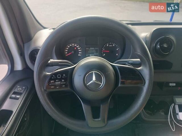 Мерседес Sprinter, объемом двигателя 3 л и пробегом 632 тыс. км за 35000 $, фото 3 на Automoto.ua