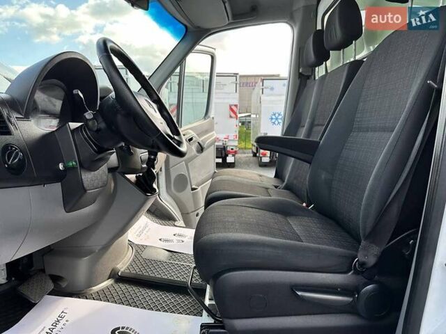 Мерседес Sprinter, об'ємом двигуна 3 л та пробігом 200 тис. км за 35800 $, фото 36 на Automoto.ua