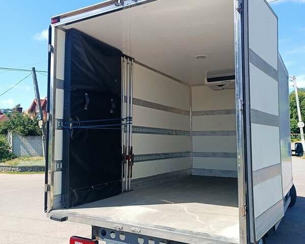 Мерседес Sprinter, объемом двигателя 3 л и пробегом 632 тыс. км за 35000 $, фото 9 на Automoto.ua