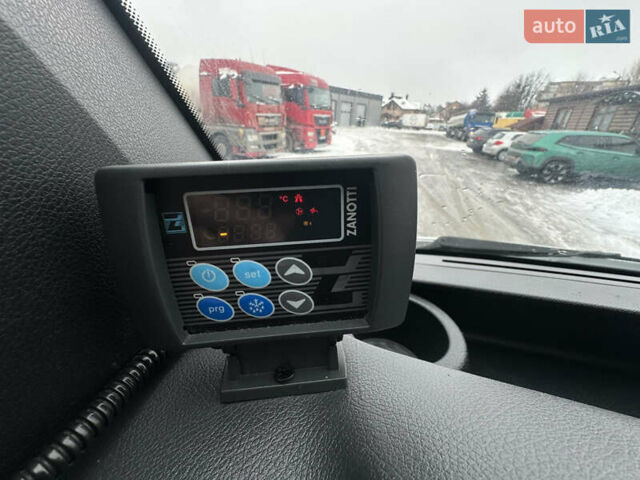 Мерседес Sprinter, объемом двигателя 0 л и пробегом 346 тыс. км за 40461 $, фото 34 на Automoto.ua