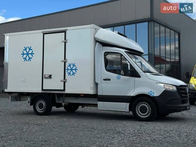 Мерседес Sprinter, об'ємом двигуна 2.2 л та пробігом 181 тис. км за 26900 $, фото 2 на Automoto.ua