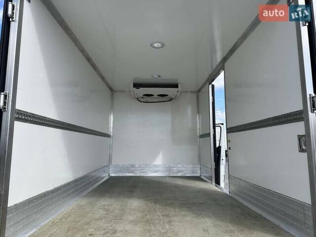 Мерседес Sprinter, об'ємом двигуна 2.2 л та пробігом 181 тис. км за 26900 $, фото 28 на Automoto.ua