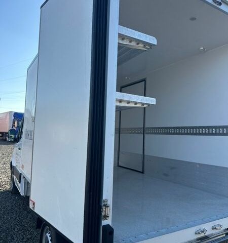 Мерседес Sprinter, объемом двигателя 0 л и пробегом 257 тыс. км за 26800 $, фото 19 на Automoto.ua
