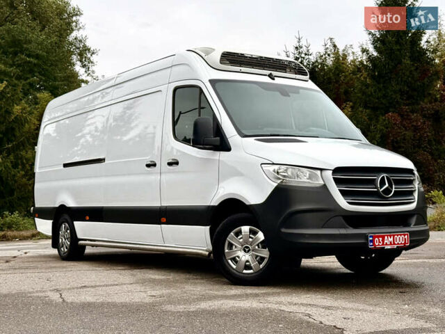 Мерседес Sprinter, об'ємом двигуна 2.2 л та пробігом 317 тис. км за 30800 $, фото 4 на Automoto.ua