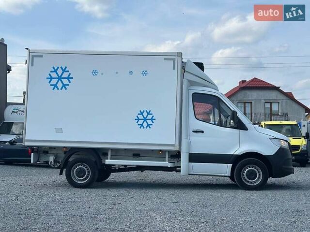 Мерседес Sprinter, об'ємом двигуна 2.2 л та пробігом 175 тис. км за 27900 $, фото 1 на Automoto.ua