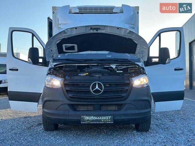 Мерседес Sprinter, об'ємом двигуна 2.2 л та пробігом 189 тис. км за 26900 $, фото 19 на Automoto.ua