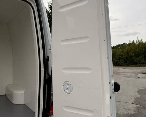 Мерседес Sprinter, об'ємом двигуна 2.2 л та пробігом 317 тис. км за 30800 $, фото 34 на Automoto.ua