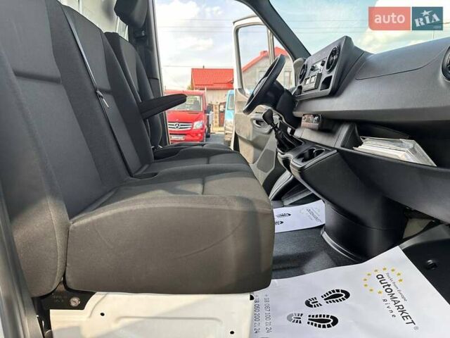 Мерседес Sprinter, об'ємом двигуна 2.2 л та пробігом 175 тис. км за 27900 $, фото 28 на Automoto.ua