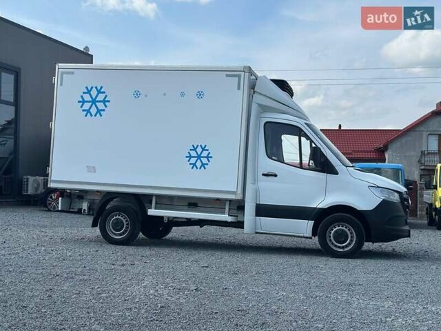 Мерседес Sprinter, об'ємом двигуна 2.2 л та пробігом 175 тис. км за 27900 $, фото 2 на Automoto.ua