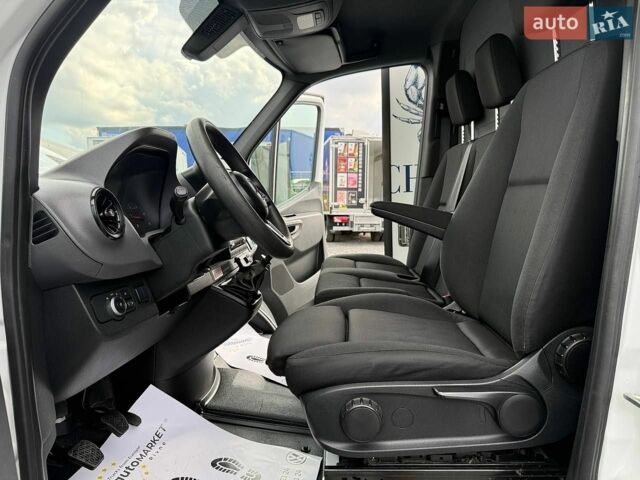 Мерседес Sprinter, объемом двигателя 2.2 л и пробегом 200 тыс. км за 27900 $, фото 42 на Automoto.ua