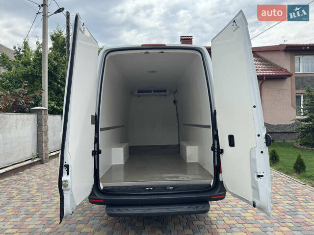 Мерседес Sprinter, объемом двигателя 2.2 л и пробегом 280 тыс. км за 30550 $, фото 32 на Automoto.ua