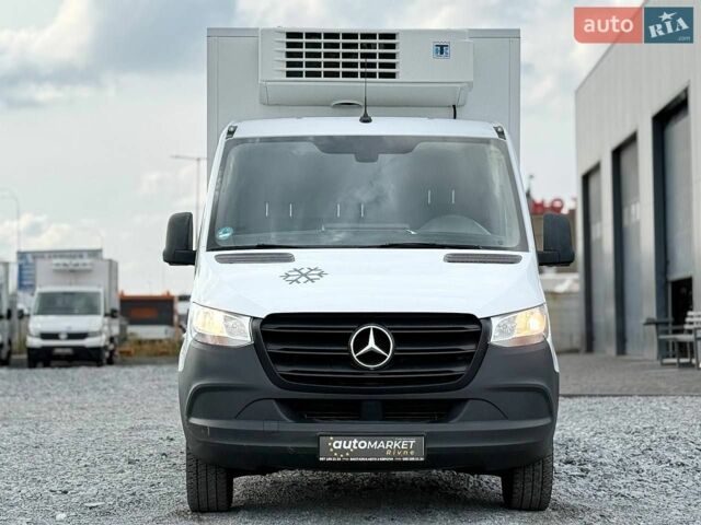 Мерседес Sprinter, объемом двигателя 2.2 л и пробегом 200 тыс. км за 27900 $, фото 11 на Automoto.ua