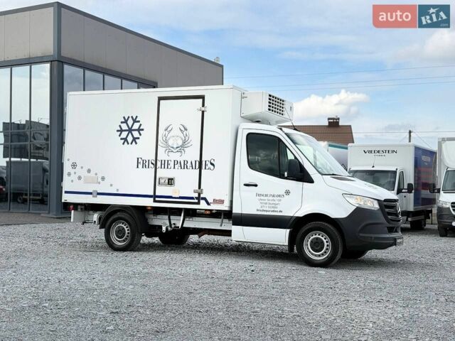 Мерседес Sprinter, объемом двигателя 2.2 л и пробегом 200 тыс. км за 27900 $, фото 2 на Automoto.ua