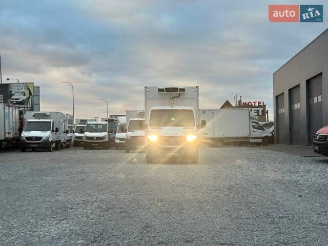 Мерседес Sprinter, объемом двигателя 2.2 л и пробегом 184 тыс. км за 32800 $, фото 7 на Automoto.ua