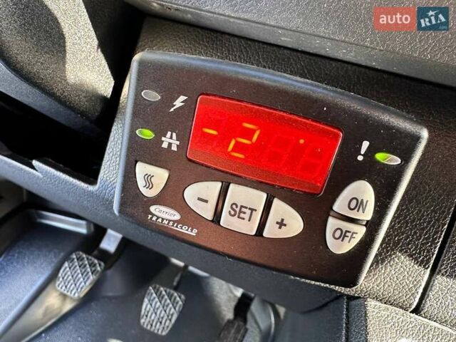 Мерседес Sprinter, объемом двигателя 2.2 л и пробегом 165 тыс. км за 26800 $, фото 32 на Automoto.ua