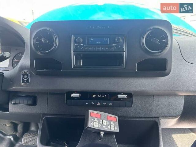 Мерседес Sprinter, об'ємом двигуна 2.2 л та пробігом 168 тис. км за 28900 $, фото 28 на Automoto.ua