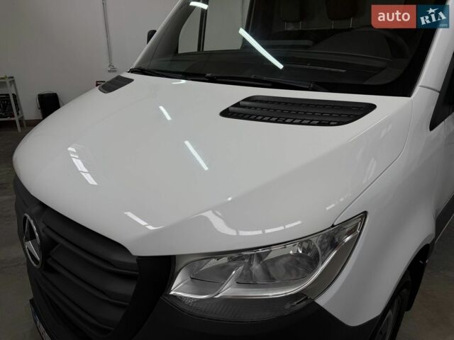 Мерседес Sprinter, объемом двигателя 0 л и пробегом 110 тыс. км за 29700 $, фото 4 на Automoto.ua