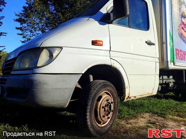 Мерседес Sprinter, объемом двигателя 2 л и пробегом 400 тыс. км за 10000 $, фото 2 на Automoto.ua