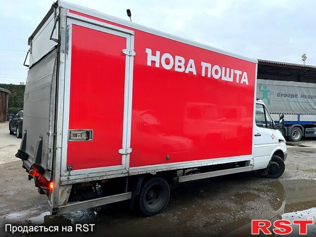 Мерседес Sprinter, объемом двигателя 22 л и пробегом 700 тыс. км за 11500 $, фото 1 на Automoto.ua