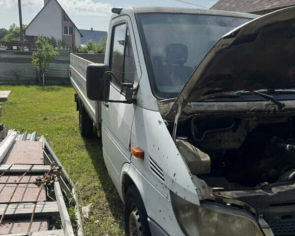Мерседес Sprinter 2005 в Киеве на Automoto.ua Мерседес Sprinter, объемом двигателя 2.2 л и пробегом 460 тыс. км за 6500 $, фото 1 на Automoto.ua