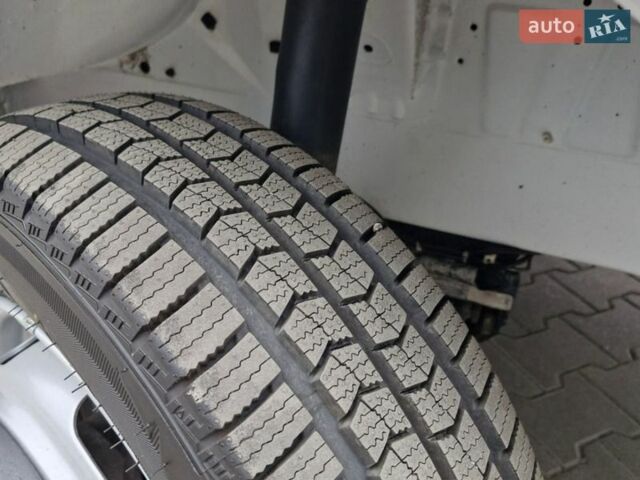 Мерседес Sprinter, об'ємом двигуна 0 л та пробігом 463 тис. км за 14999 $, фото 6 на Automoto.ua