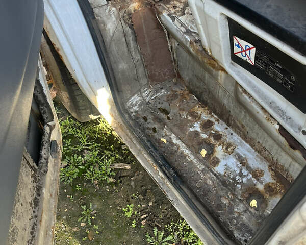 Мерседес Sprinter 2005 у Гайсине на Automoto.ua Мерседес Sprinter, об'ємом двигуна 0 л та пробігом 300 тис. км за 2350 $, фото 5 на Automoto.ua