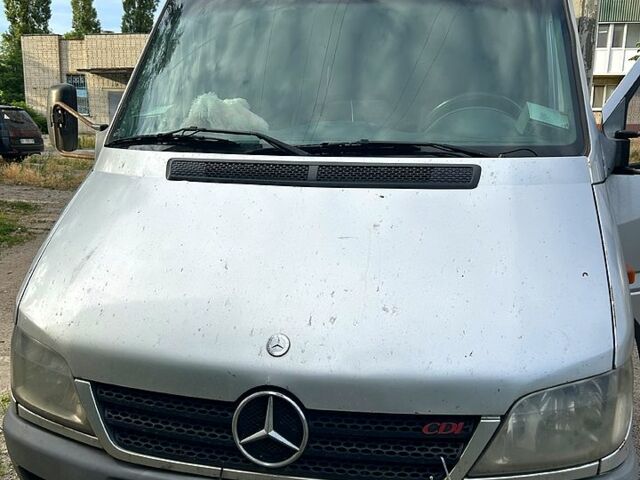 Мерседес Sprinter, объемом двигателя 2.2 л и пробегом 307 тыс. км за 10500 $, фото 1 на Automoto.ua